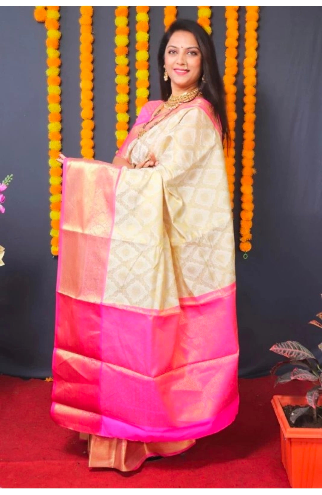 Appywave Embroidered Kanjivaram Silk Saree