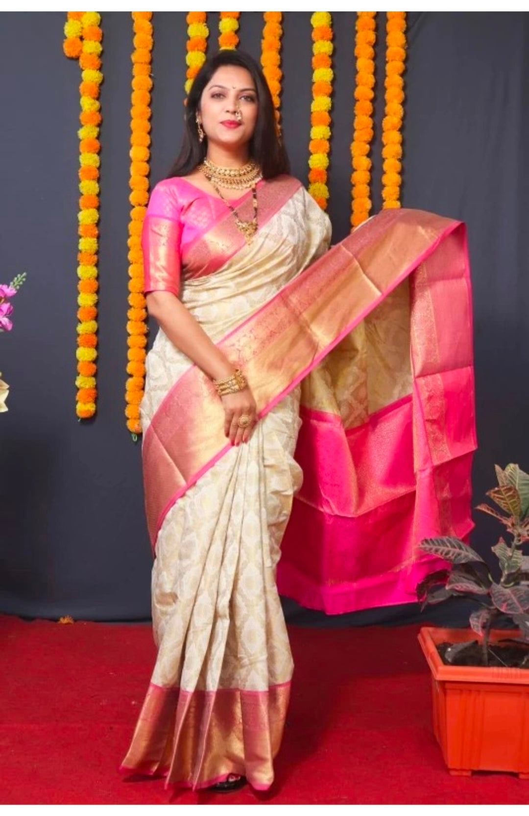 Appywave Embroidered Kanjivaram Silk Saree